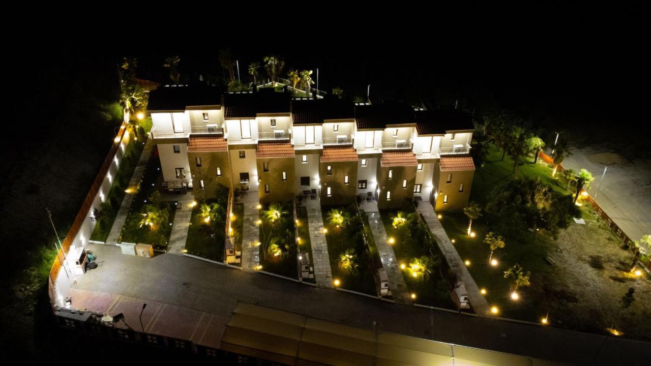 Pefkohori Golden Mountain Beach Villas Pefkochori Exterior foto