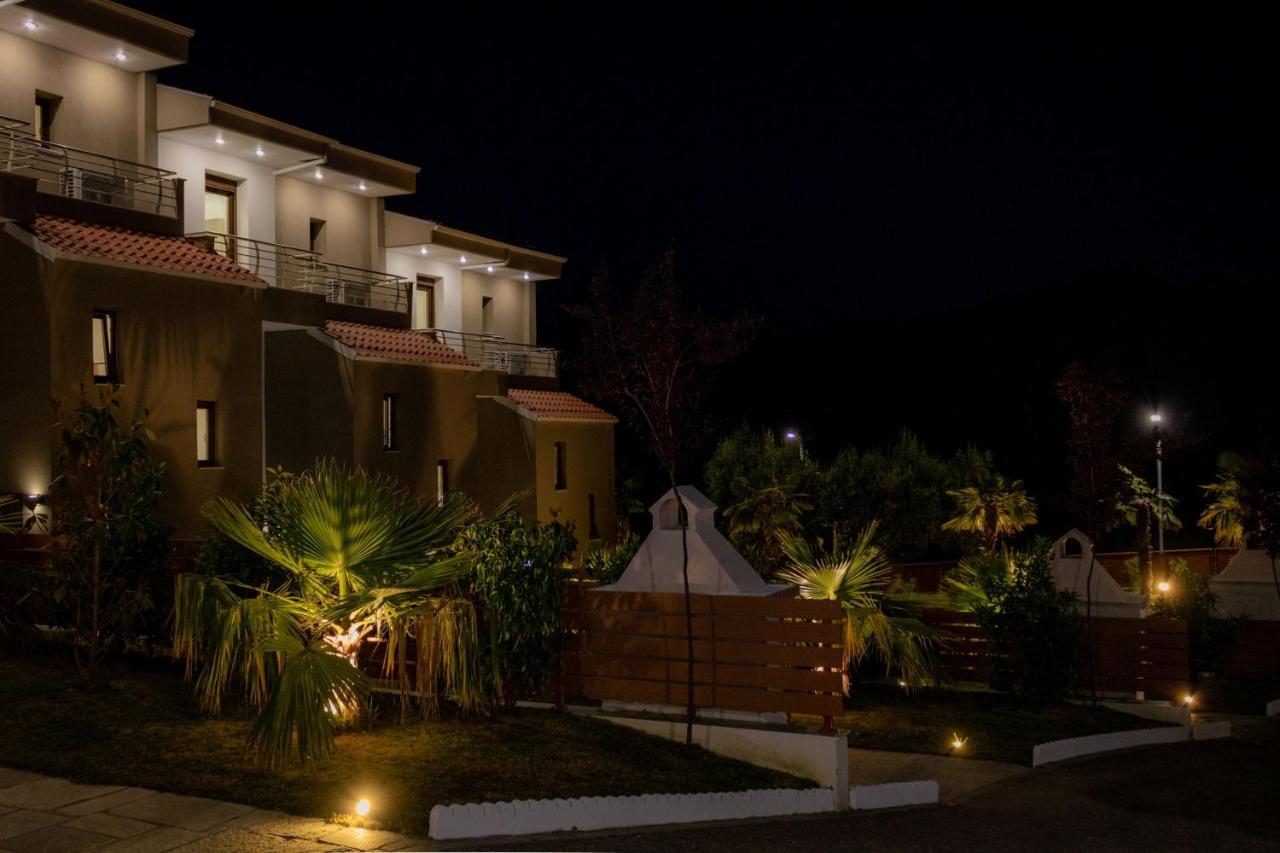 Pefkohori Golden Mountain Beach Villas Pefkochori Exterior foto